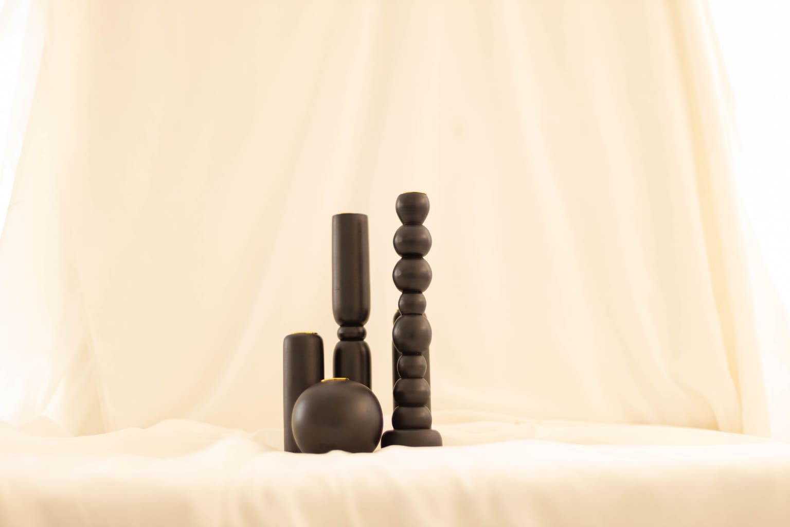 ÉGWA — sculptural furniture piece from the collection